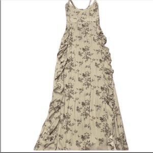 CHASER floral open lace up back spaghetti strap boho maxi dress. Size XS.